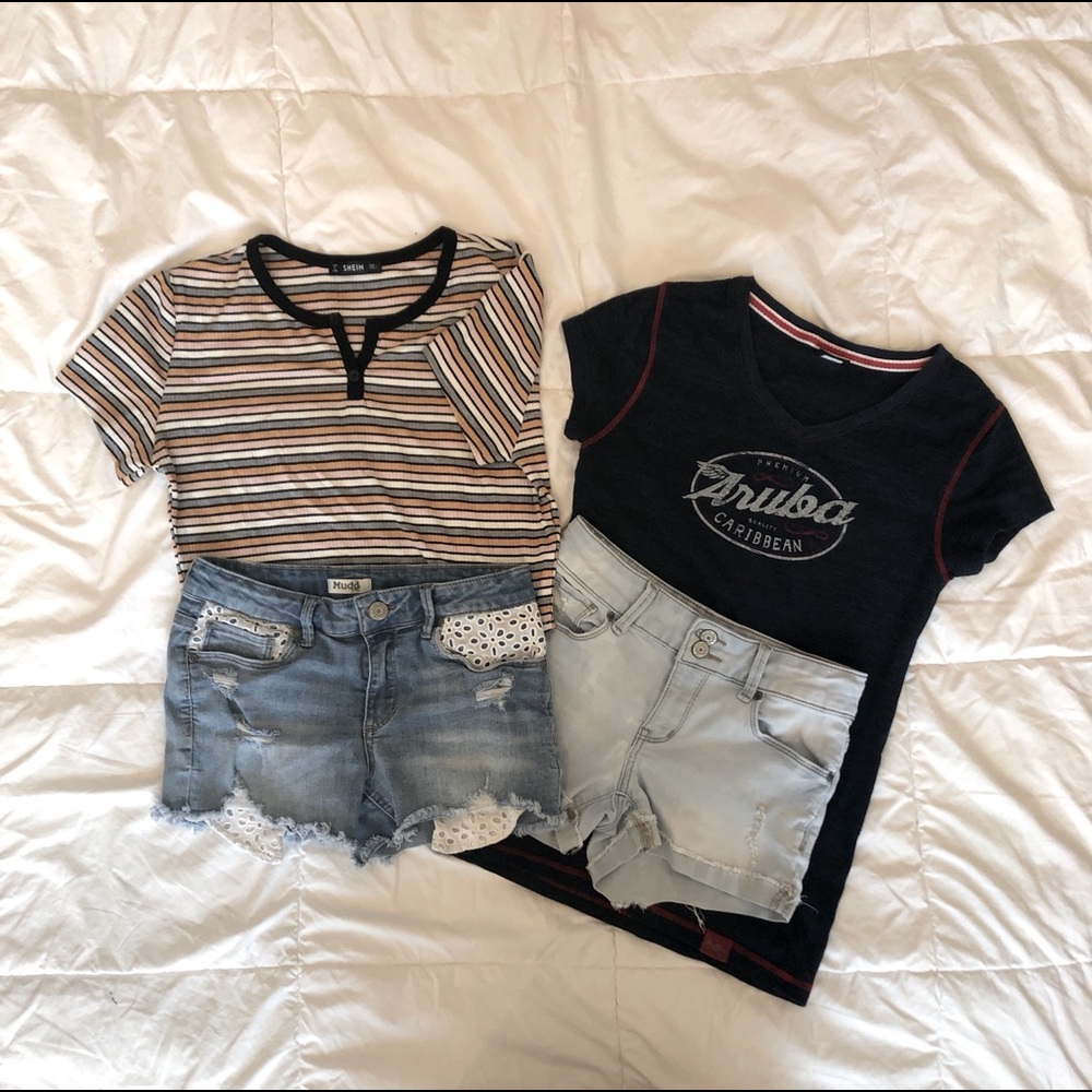Bundle of 2 Girls Mudd Jean Shorts and 2 t-shirts